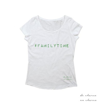 camiseta mujer familytime blanco con verde www.decharcoencharco.com
