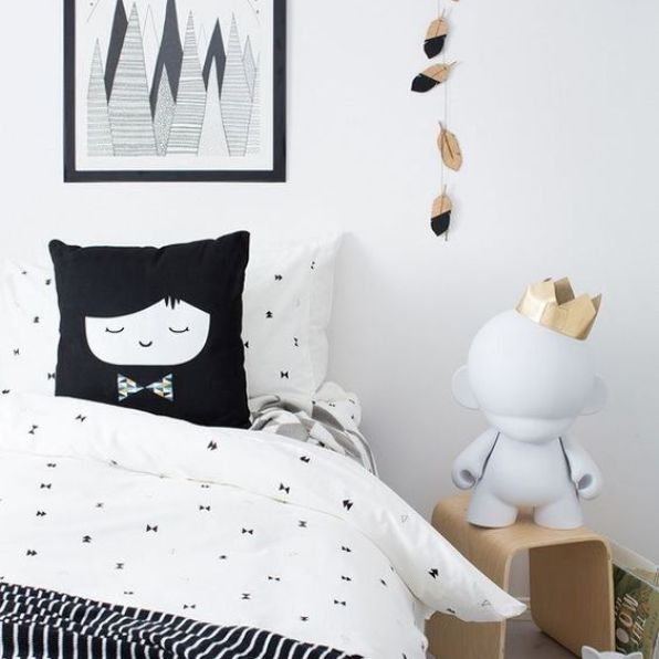 decoracion-blanco-y-negro-2-dormitorios-www-decharcoencharco-com